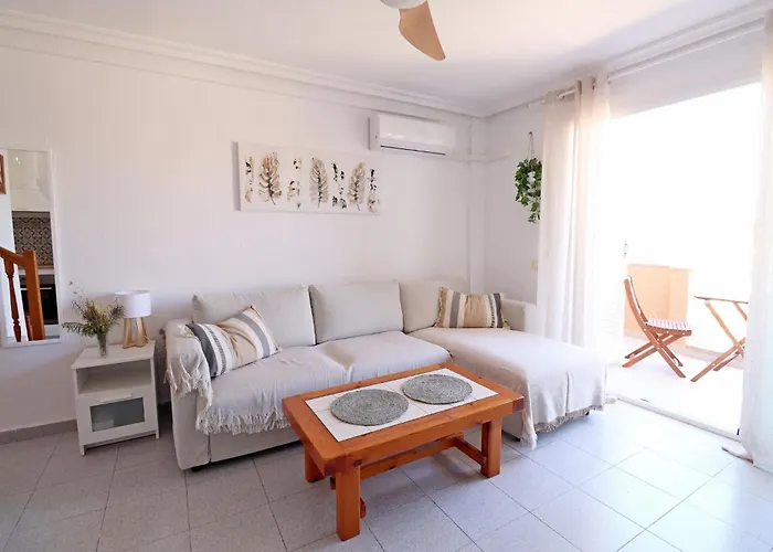 Casa De Alba Cabo Cervera La Mata 公寓